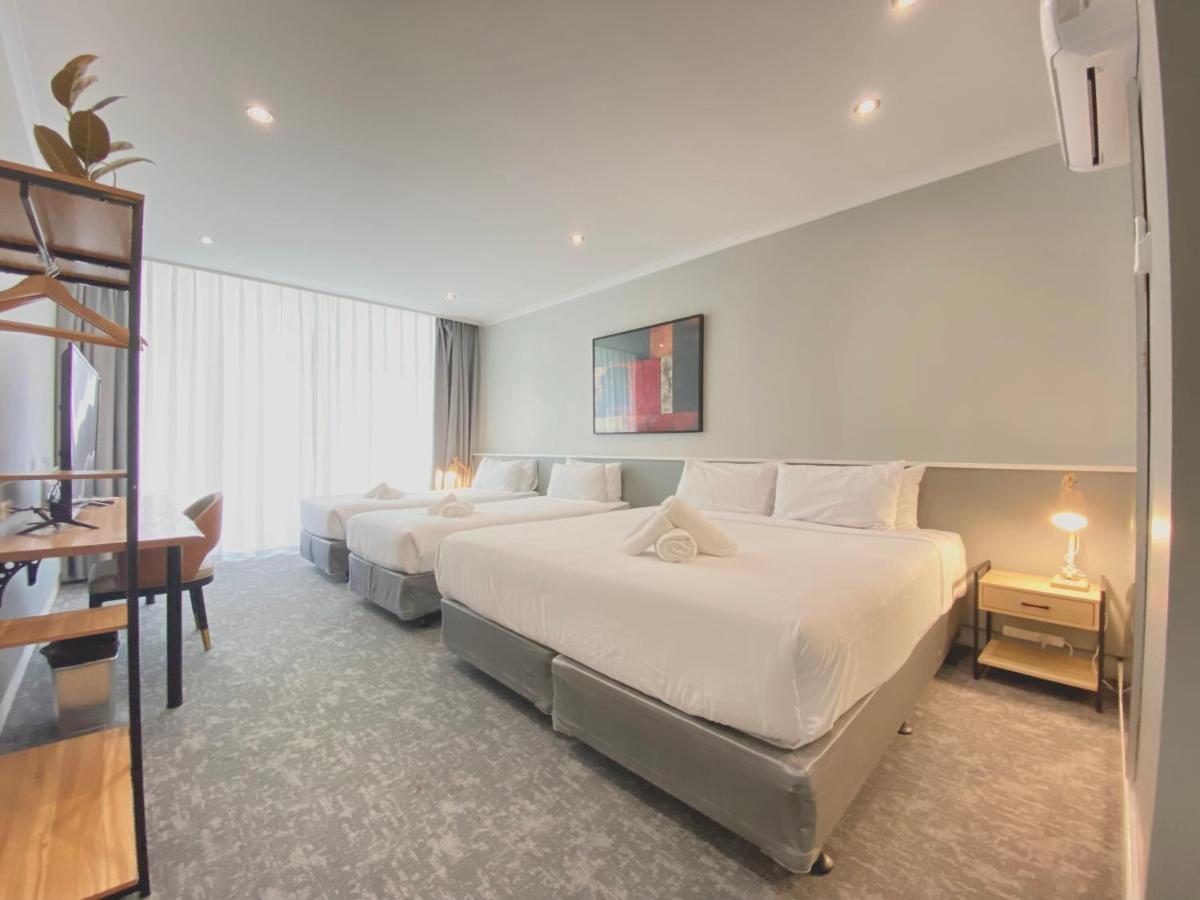 The Parkmore Hotel Melbourne City Exterior foto