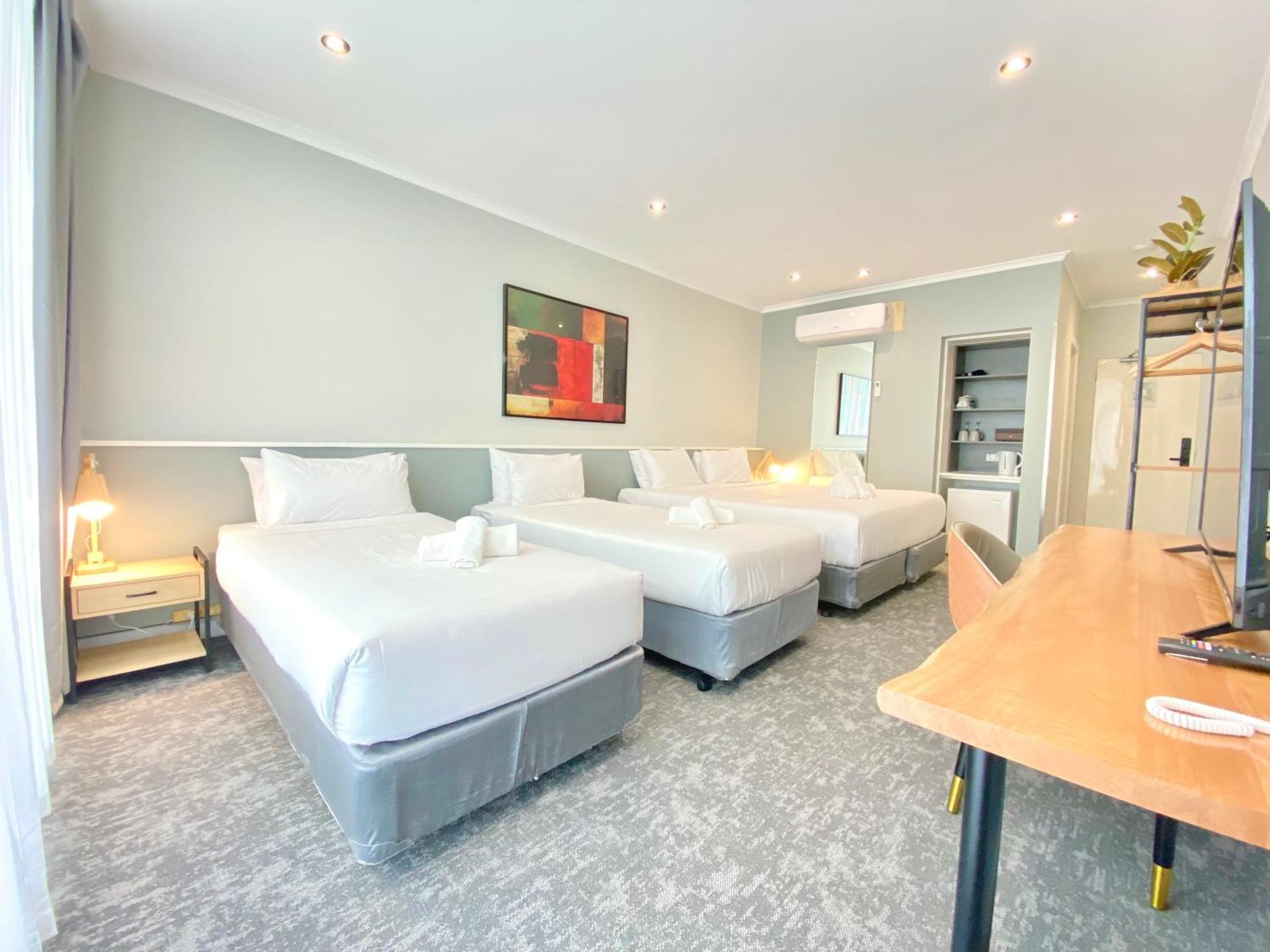 The Parkmore Hotel Melbourne City Exterior foto